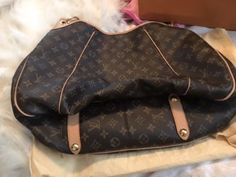 Authentic Louis Vuitton galliera gm size for Sale in Carlsbad, CA - OfferUp