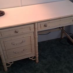 Thomasville USA Mid-Century Modern Desk