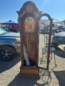 Howard Miller Vintage Grandfather Clock with Brass Pendulum