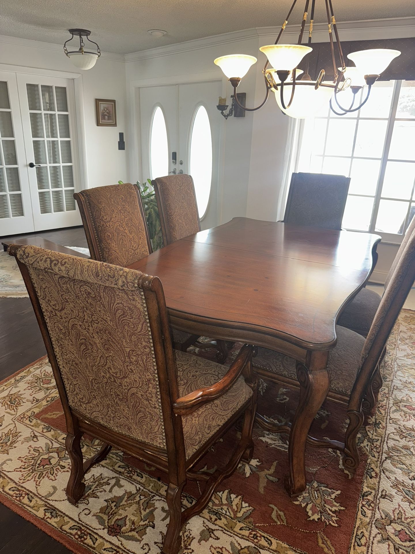 Bernhardt Dining Room table