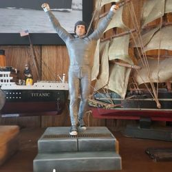 Rocky Statue 
