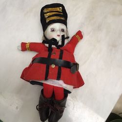 Vintage Musical Moving Wind Up British Toy Soldier
