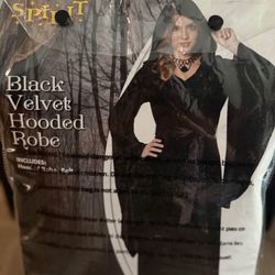 Halloween costume Black velvet hooded robe Size LG/XL