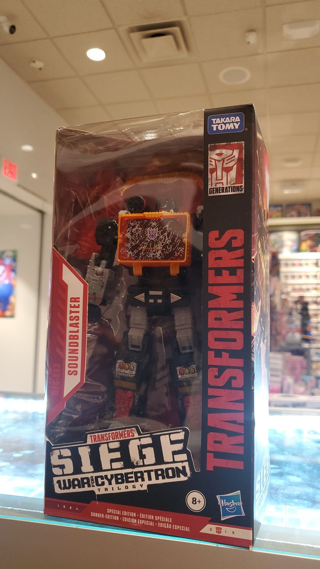 TRANSFORMERS (SOUNDBLASTER) FIGURE (WAR FOR CYBERTRON TRILOGY)