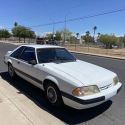 1989 Ford Mustang