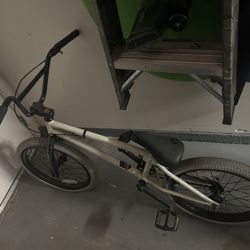 Recon Bmx Bike