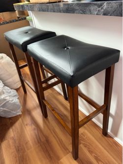 2 Leather Barstools