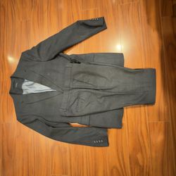Perry Ellis Men’s Suit 