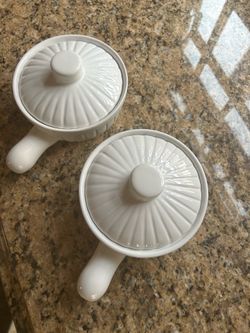 NEW! Set of Soup Bowls with Handles & Lids