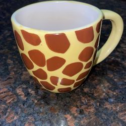 Pier One Giraffe Mug
