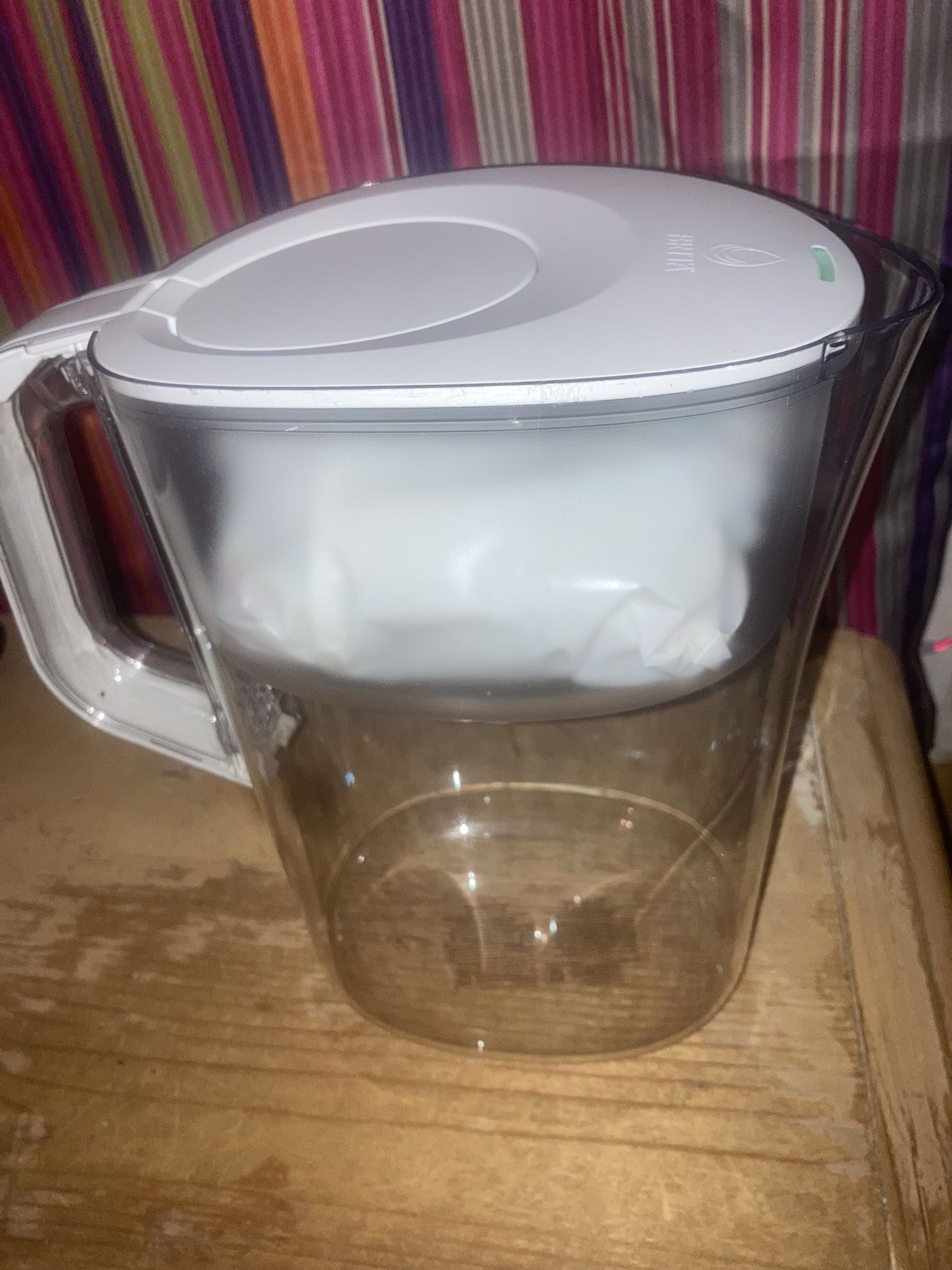 NEW BRITA WATER PITCHER WITH 2 FILTERS 