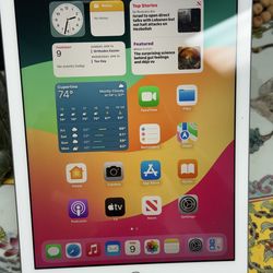 APPLE IPAD 6th GEN - 32GB - WIFI