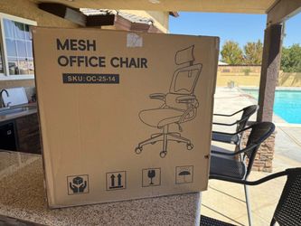 NEW in Box – High-Back Ergonomic Mesh Office Chair w/ Headrest & Lumbar Support (400 lb Capacity)