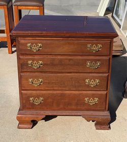 Dresser End Table