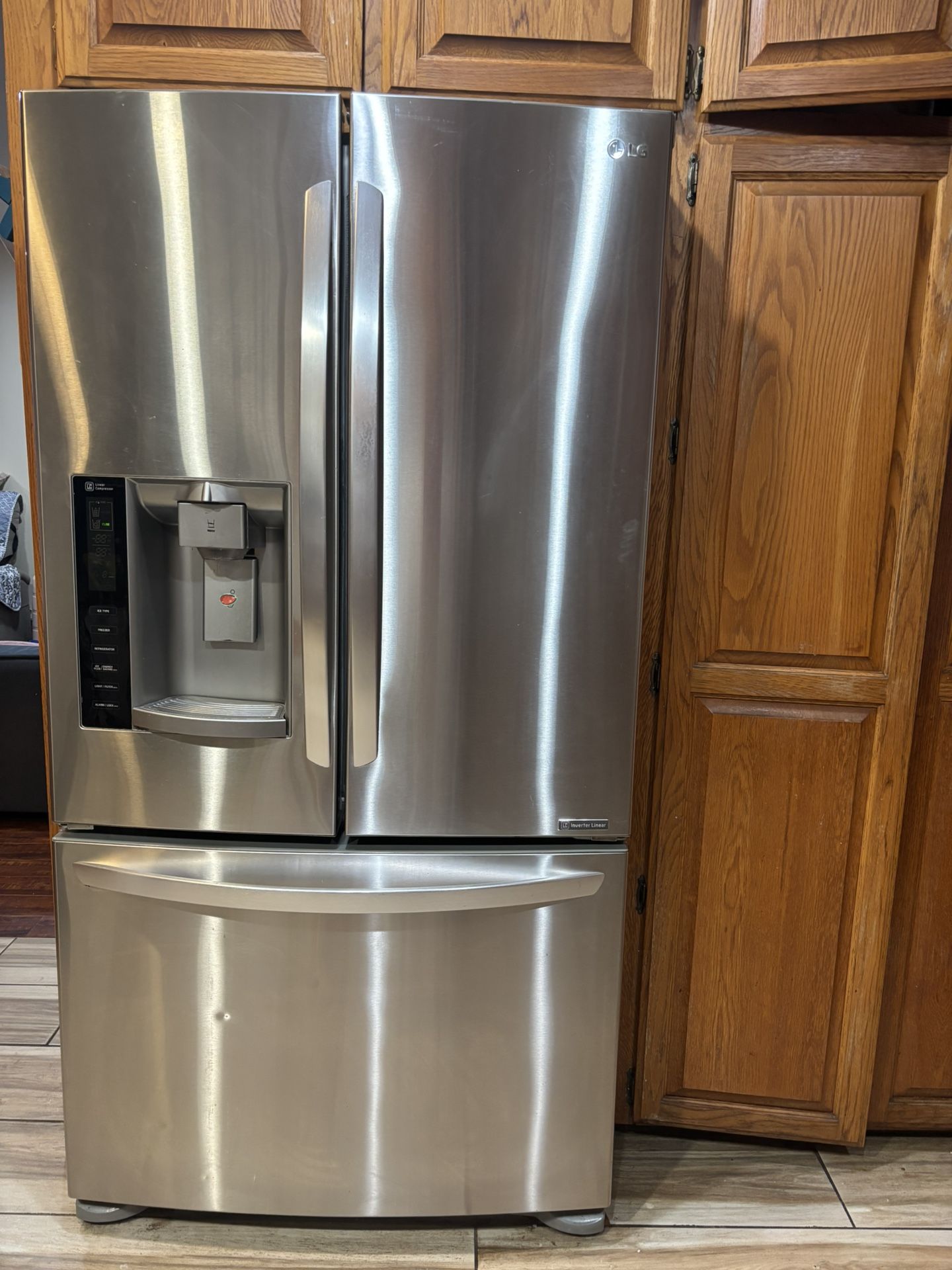 Refrigerator