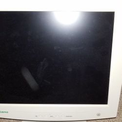 Gateway Computer Monitor 19”