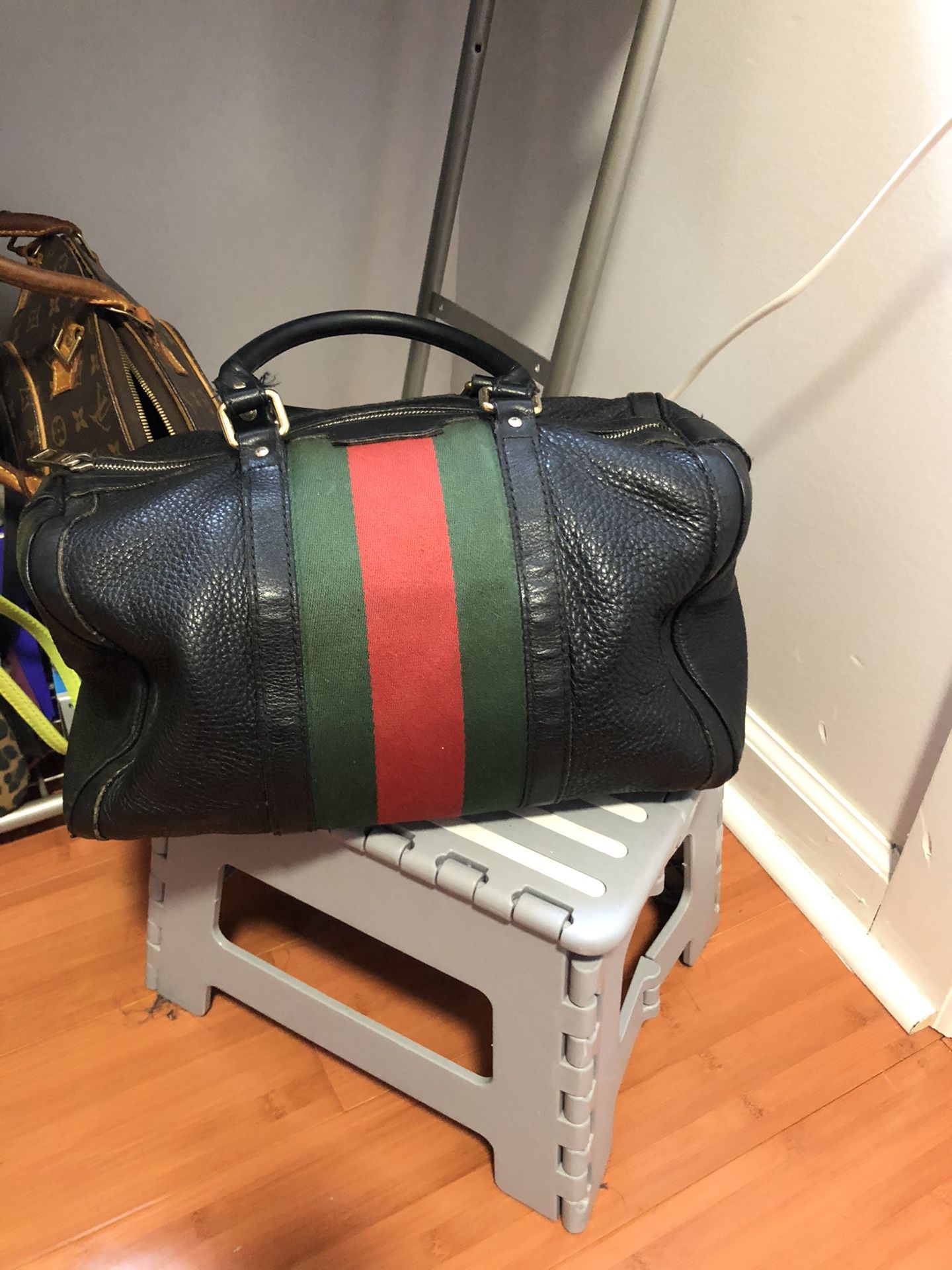 Authorities Gucci bag