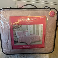 Juicy Couture White And Pink Warm Bed Set 