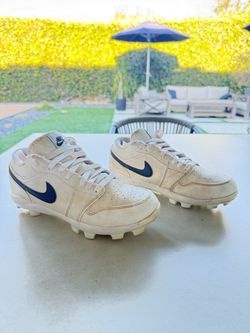 Jordan low top baseball cleats size 8 1/2