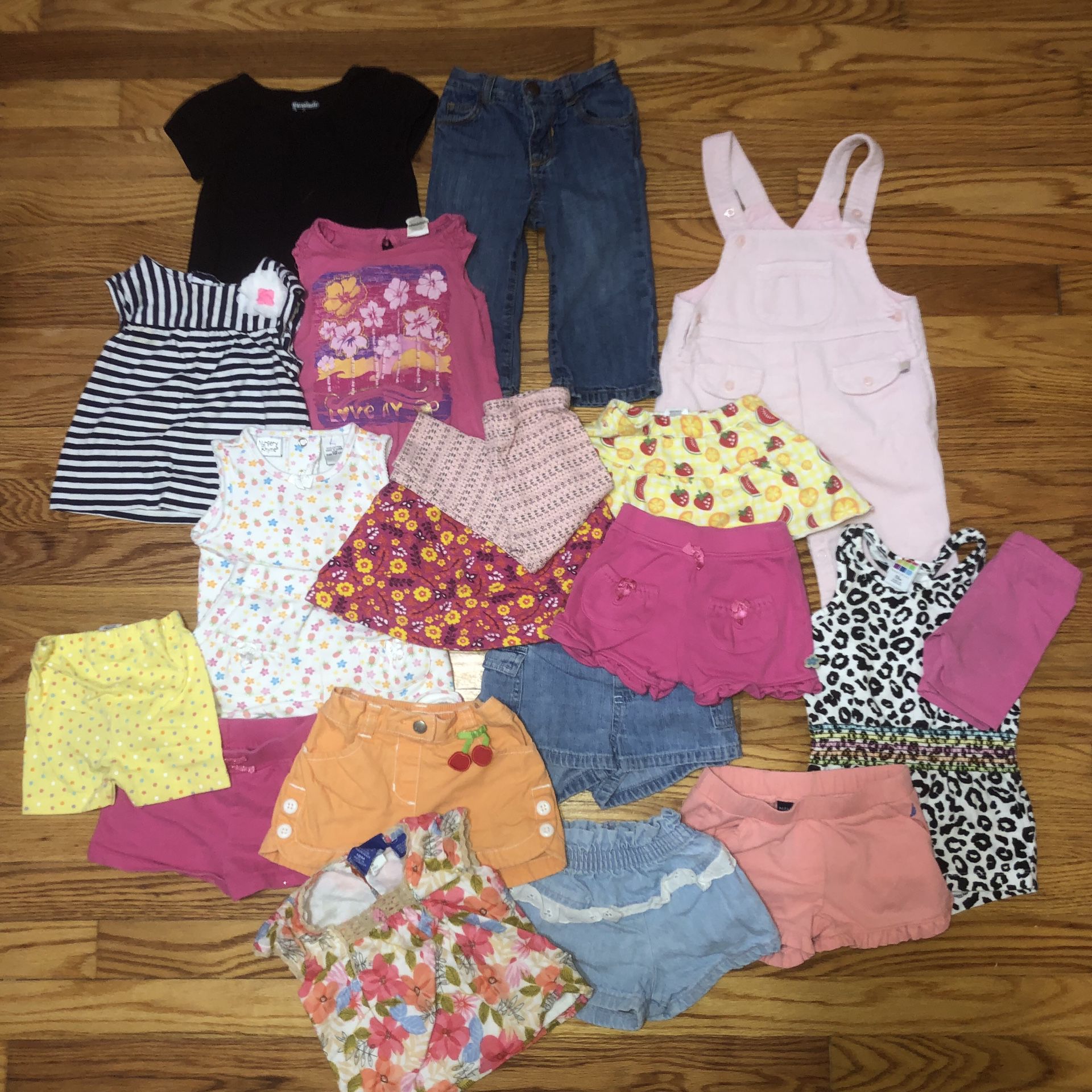 20 piece bundle of size 12 months infant Spring/Summer clothing