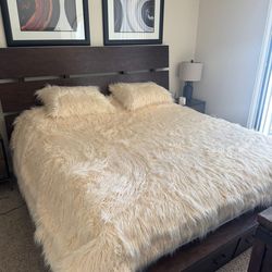 King Size Bed Frame (no Mattress)