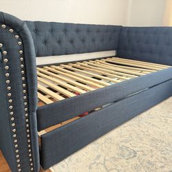 Twin Bed with Trundle 
