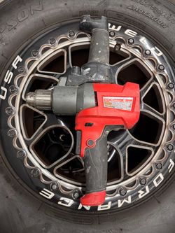 Milwaukee mud mixer