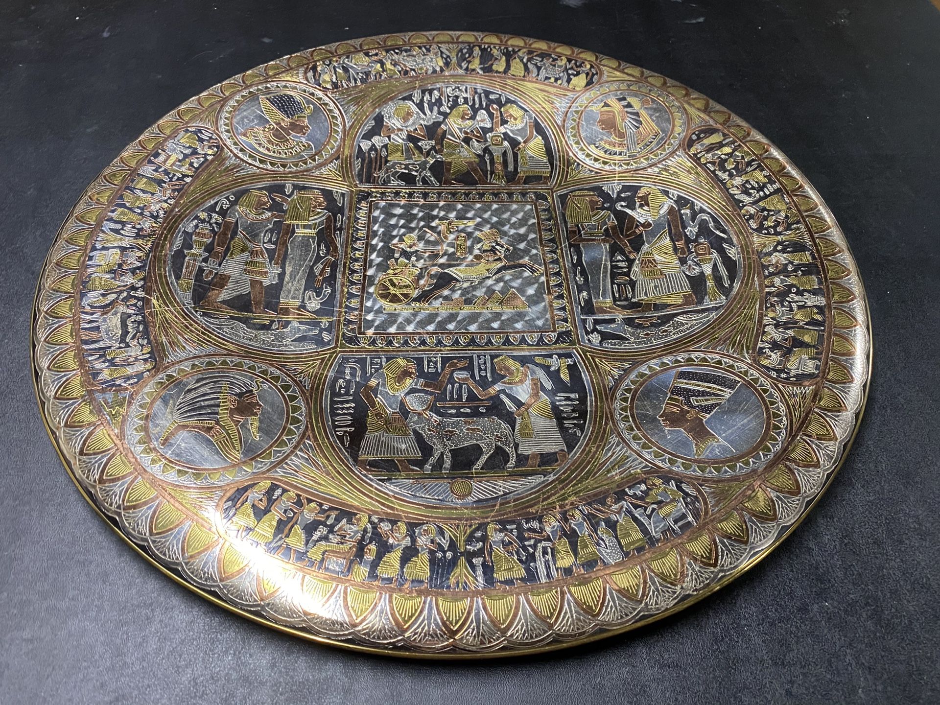 Unique Egyptian Style Metal Decor