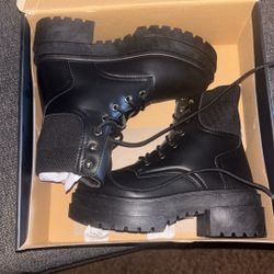 Brand new combat boots 