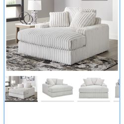 Oversized Comfy Chaise 