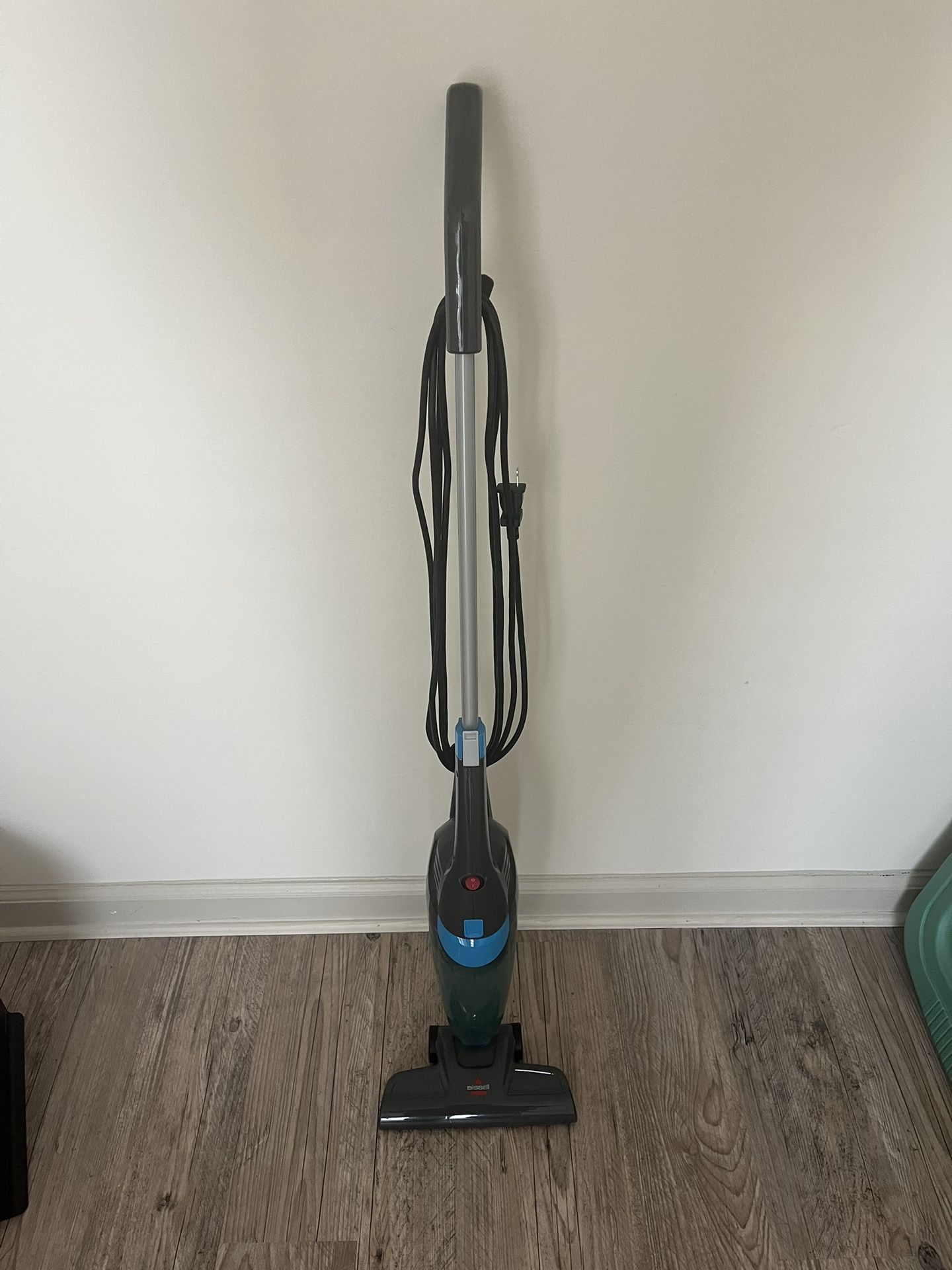 Small Bissell 3-in-1 Vacuum