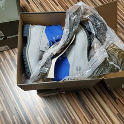 Timberland Premium 6" waterproof boot new sz 9 $160