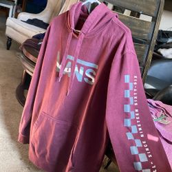 VANS-HOODED SWEATER 