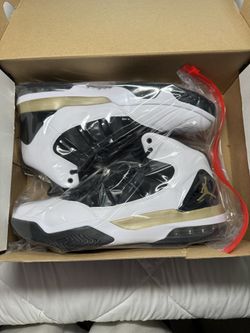 Jordan Basketball Sneakers (10 Men)