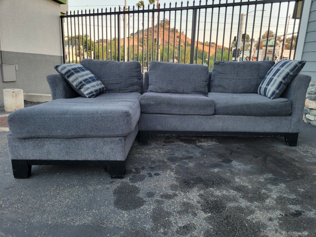 Grey Sectional Couch 103x65 Inches