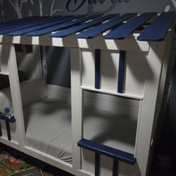 Kids Twin Size House Bed