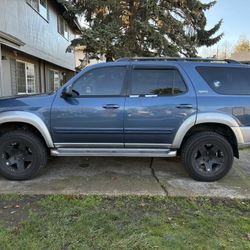 2004 Toyota Sequoia
