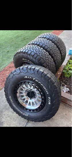 KMC rims new on 285/70/17!