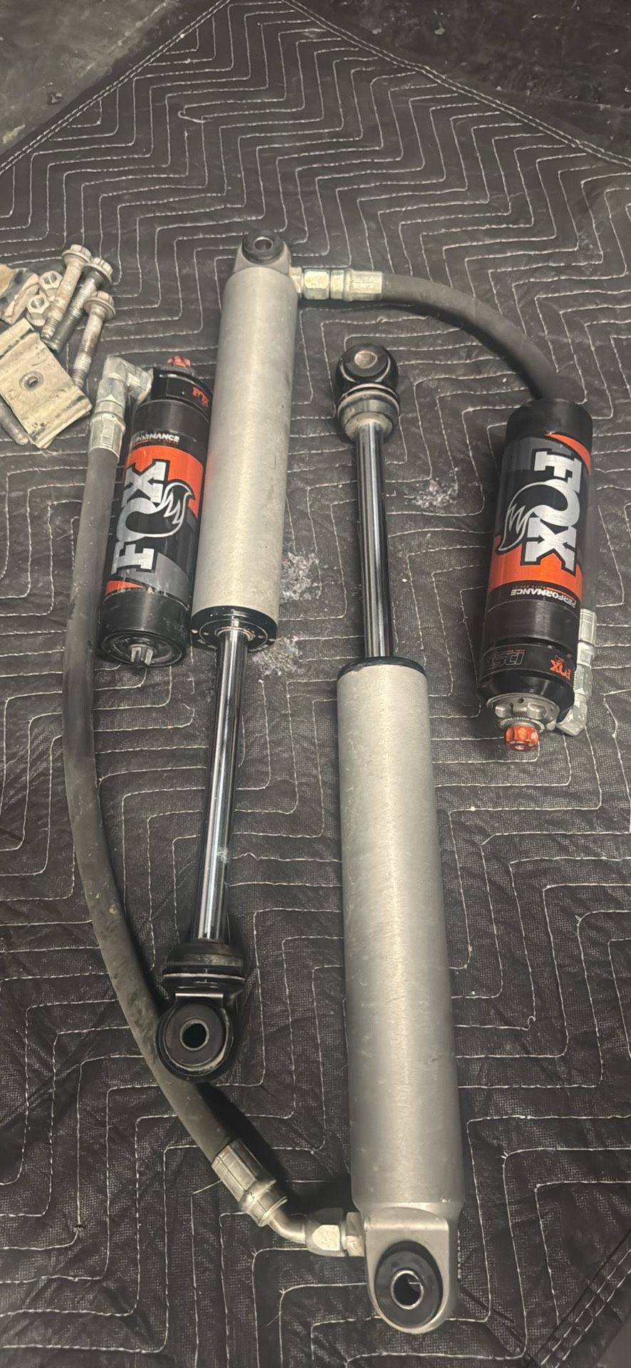 Fox 2.5 Elite Shocks