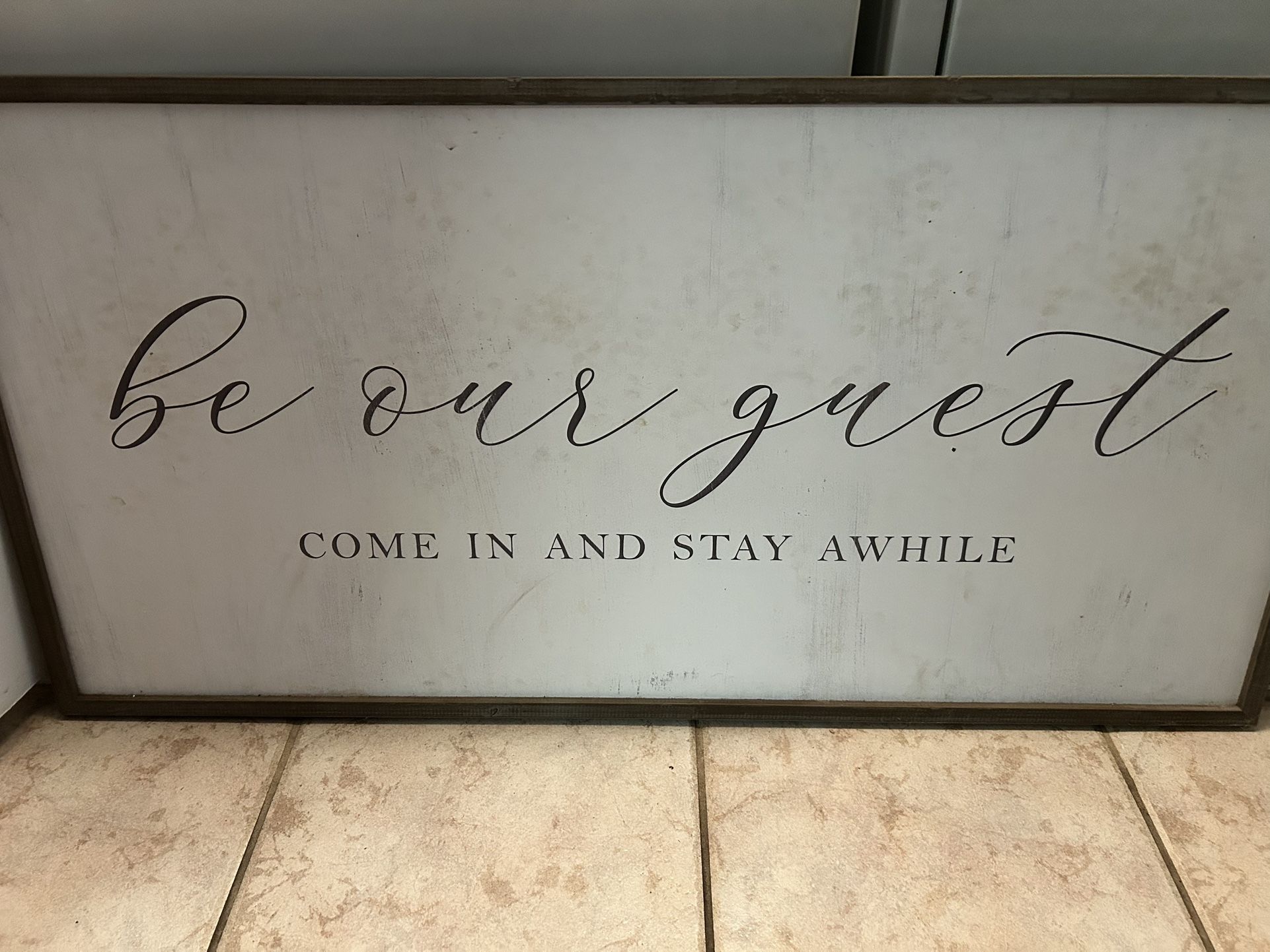 Guest Room Decoration