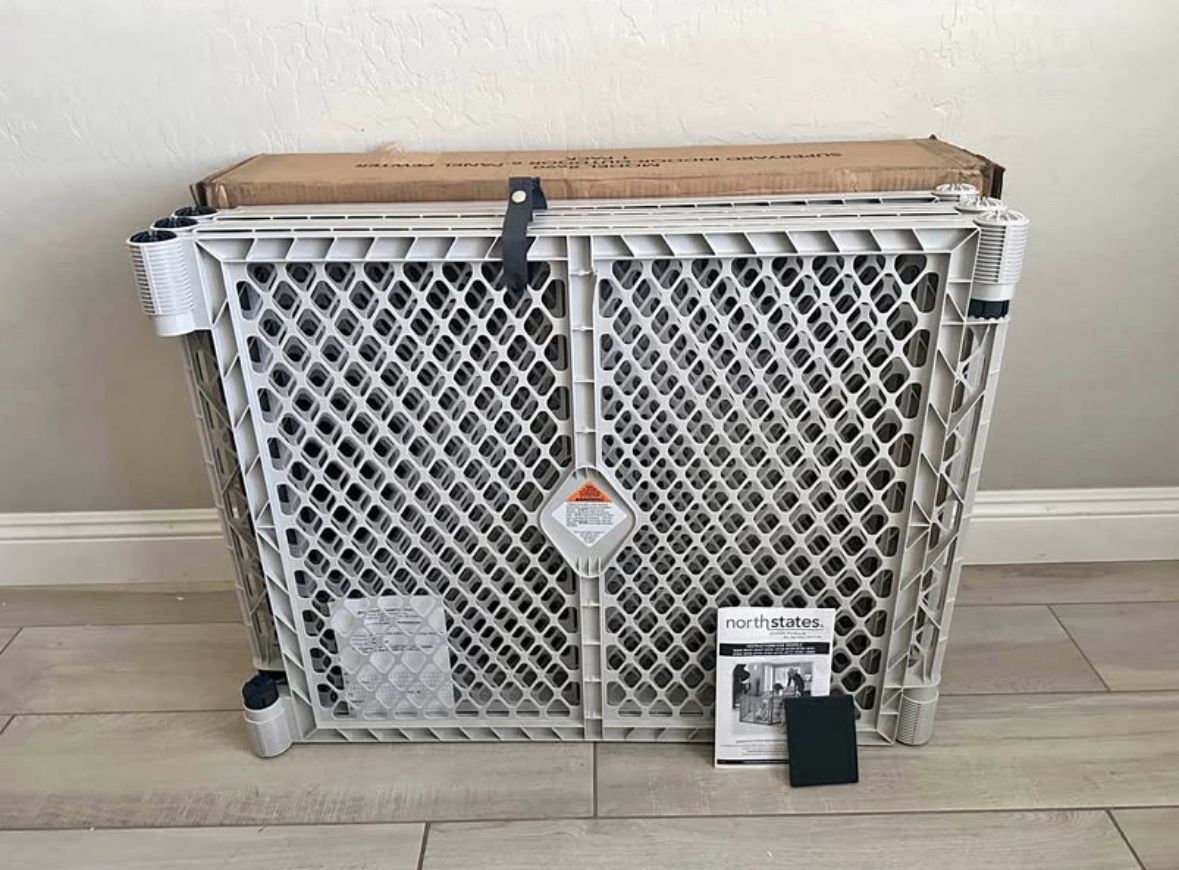 Extra Large Playpen / Pet Fence