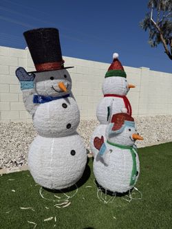 Christmas Decor (Snowmen Family)