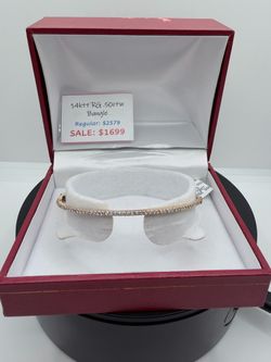 BRAND NEW 14KR .50CTW Diamond Bangle