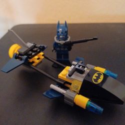  LEGO Super Heroes 76010: Batman: The Penguin Face Off : Toys &  Games