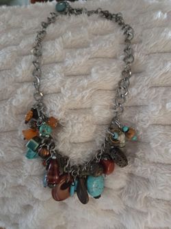 Necklace with turquoise colors