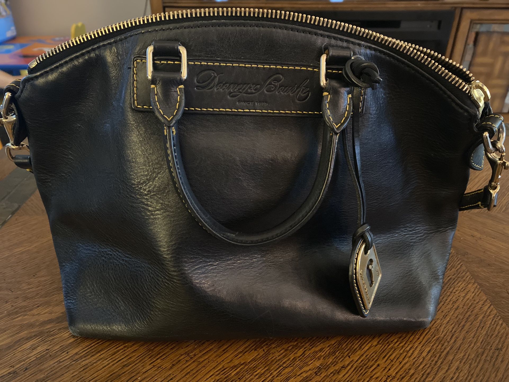 Dooney & Bourke Purse