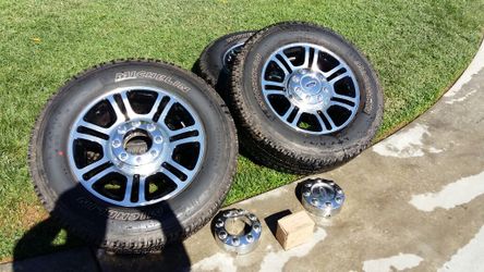 Ford platinum series take offs 8 lug basically new