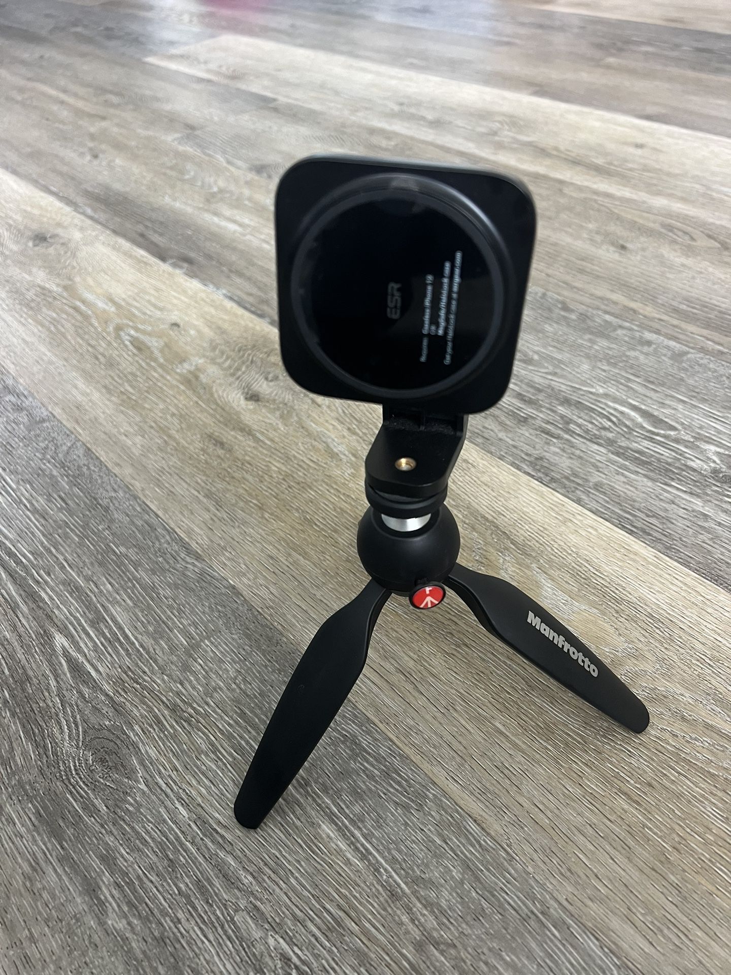 Magnetic ESR mount and Manfrotto tripod