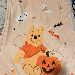 Winnie The Pooh Blankets go