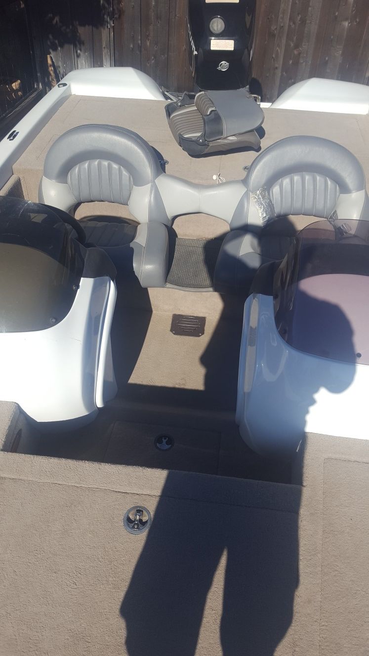 2007 ' Tracker Avalanche bass boat